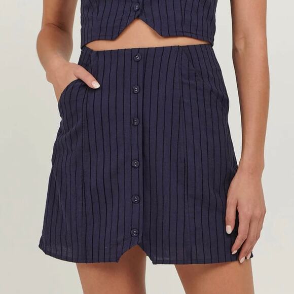 Charlie Holiday Camila Mini Skirt Pinstripe Navy Skirt Size US 8 - Picture 1 of 4